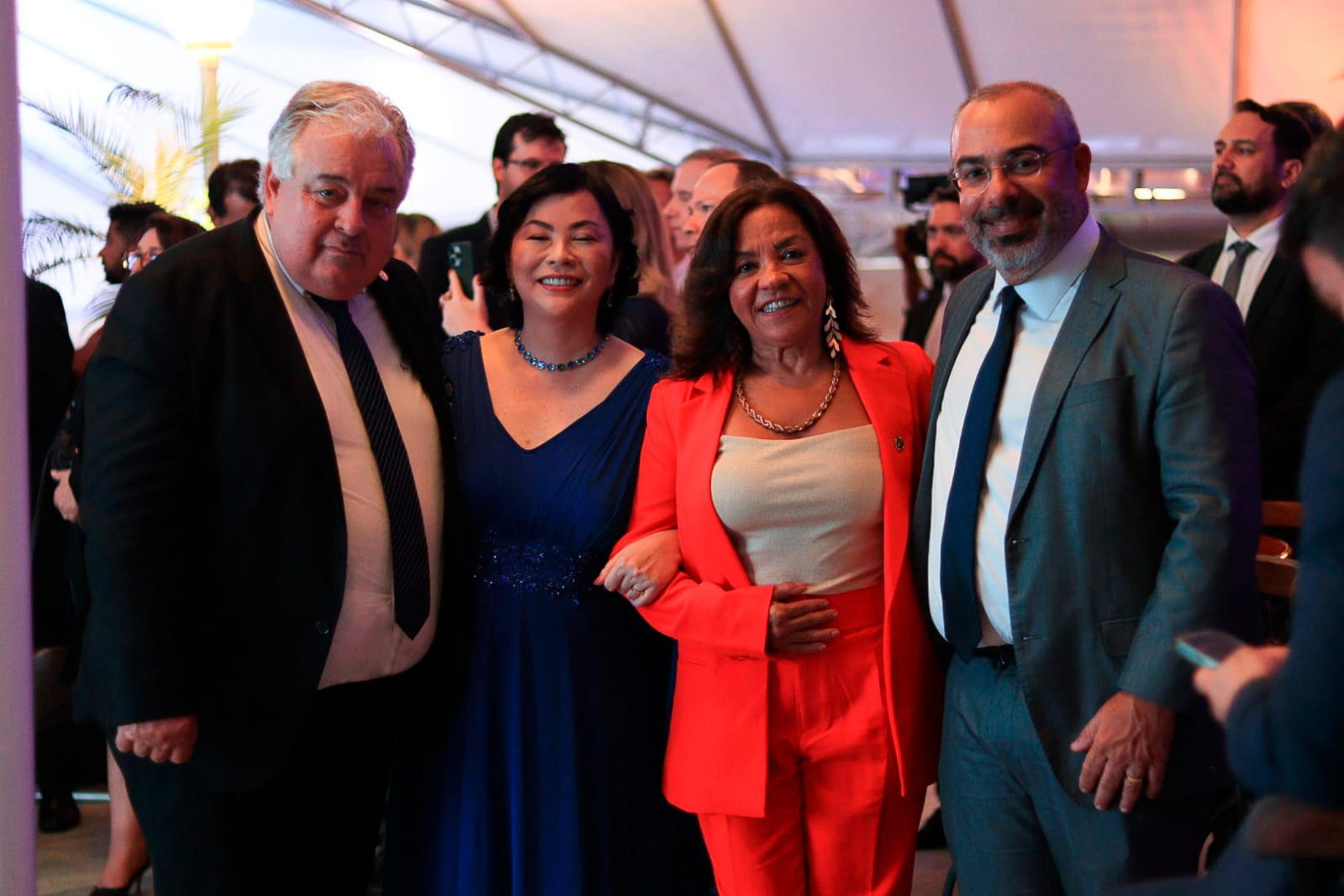 Sindireceita participa de lançamento do livro Carreiras Típicas de Estado na Embaixada da Espanha