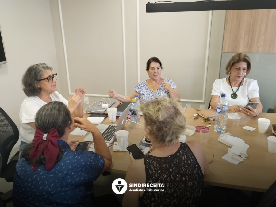 DS Florianópolis/SC fornece orientações em encontro com filiados