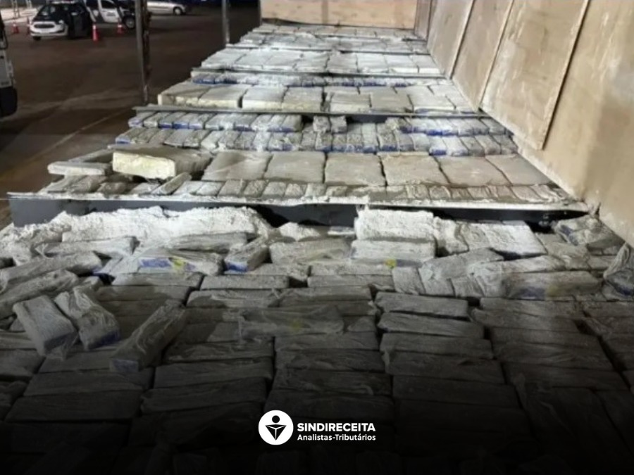 Apreensão de 4,1 toneladas de maconha em Jaguapitā/PR
