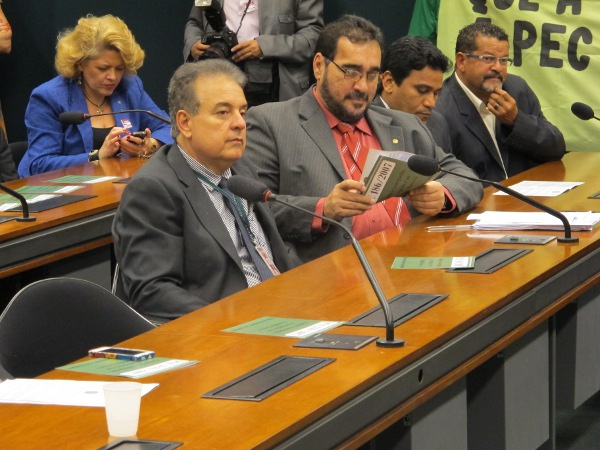 O Sindireceita também foi representado na Audiência Pública pelo diretor Sérgio de Castro que acompanhou os debates