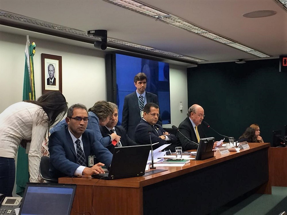 PEC 293-A é apreciada em Comissão Especial da Câmara dos Deputados