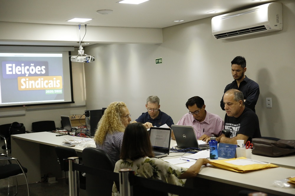 Comiss o Eleitoral Nacional 22.10 2 1