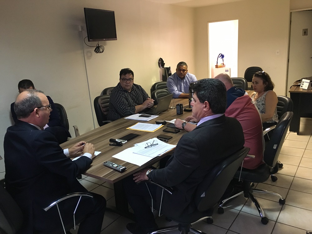 Reuni es REF Tribut ria Sindireceita 01.10 4