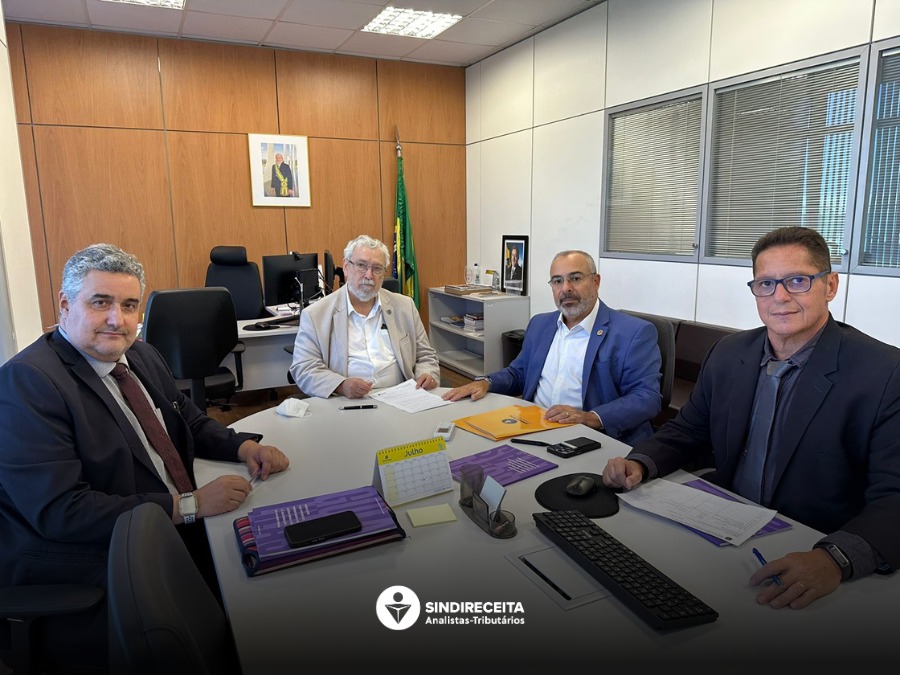 Diretoria do Sindireceita apresenta ao MGI o resultado da AGNU que aprovou a proposta de reajuste com duas ressalvas